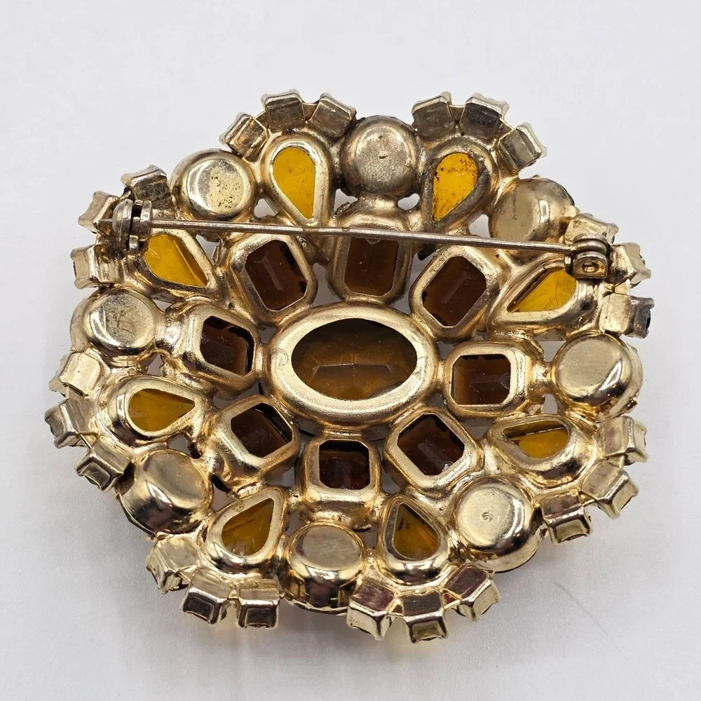 Rhinestone‎ Brooch Vintage Flower Multi-Color Chaton Amber Brown Gold Tone 1960s